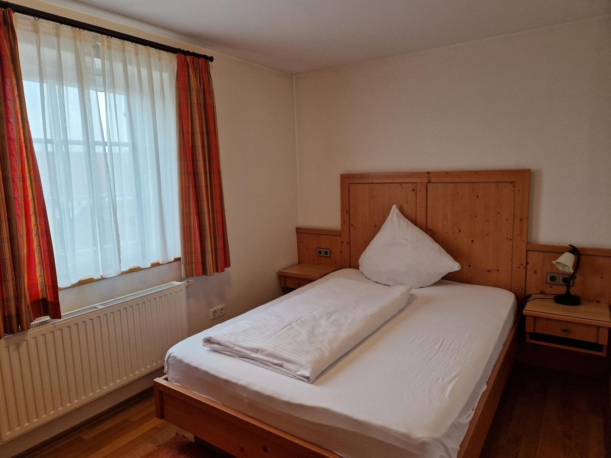 Landgasthof Krone Senden  Rom bilde